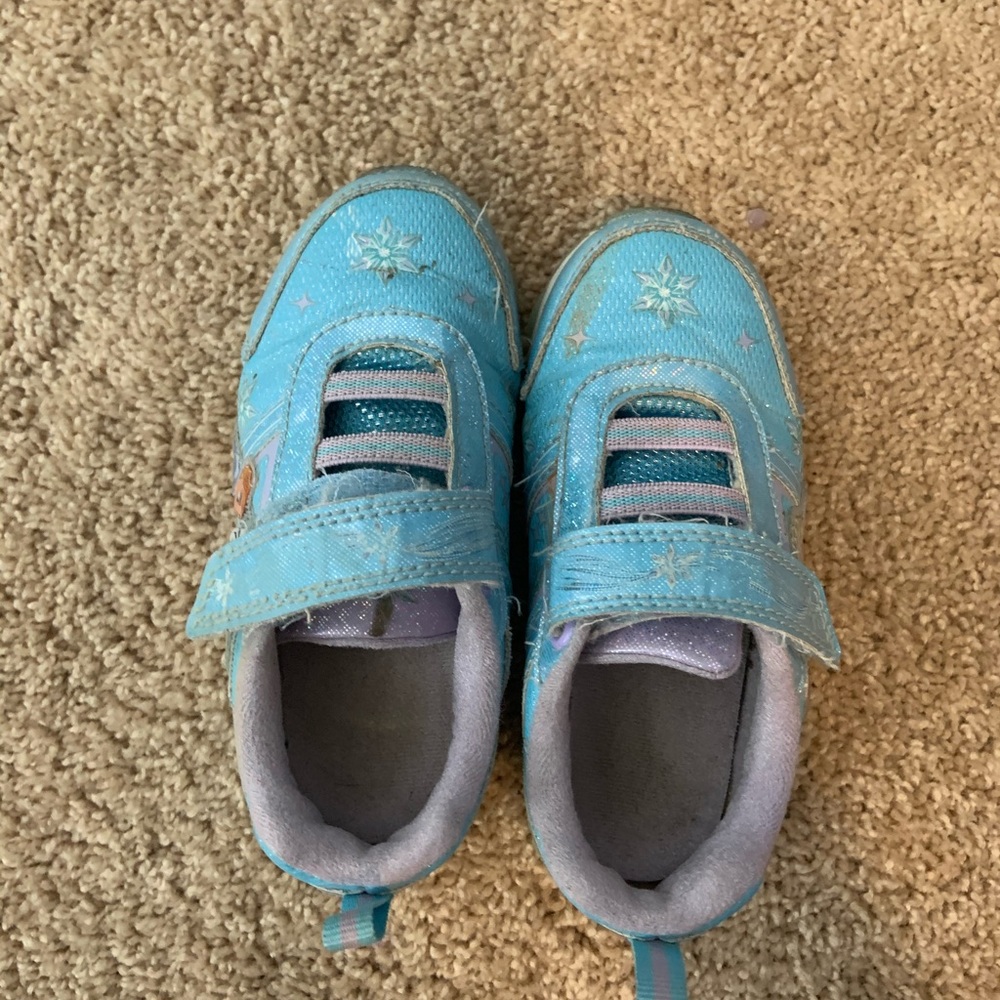 Frozen toddler athletic shoes. Size 9